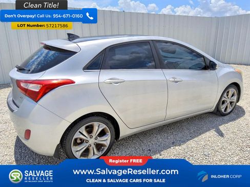 Used 2013 Hyundai Elantra GT w/ Tech Pkg FWD image 4