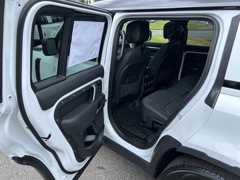New 2025 Land Rover Defender 130 S image 15