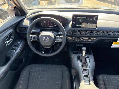 New 2026 Honda HR-V Sport image 9