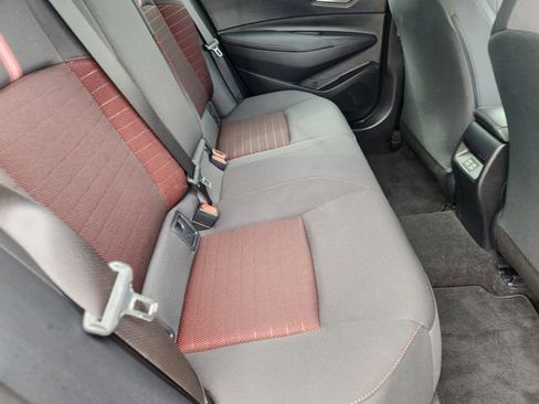 Certified 2025 Toyota Corolla SE FWD image 31