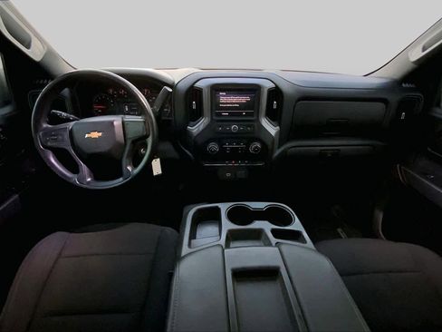 Used 2020 Chevrolet Silverado 1500 Custom w/ Custom Value Package RWD image 15
