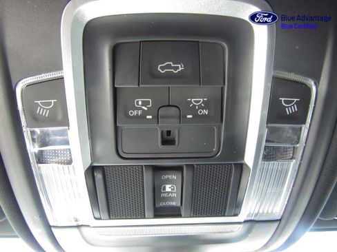 Used 2022 RAM 3500 Laramie AWD/4WD image 41