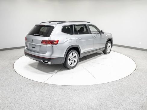 Used 2022 Volkswagen Atlas SE w/ Panoramic Sunroof Package FWD image 33
