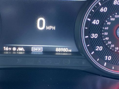 Used 2021 Genesis G70 2.0T w/ Elite Package image 30