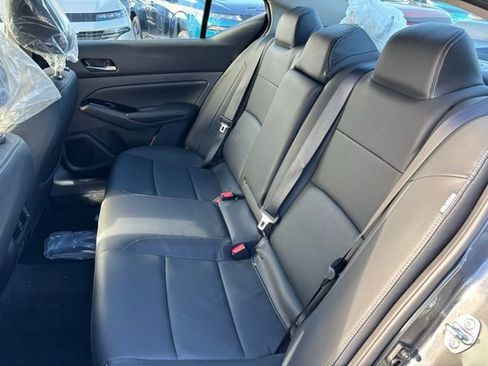 New 2025 Nissan Altima 2.5 SL image 17