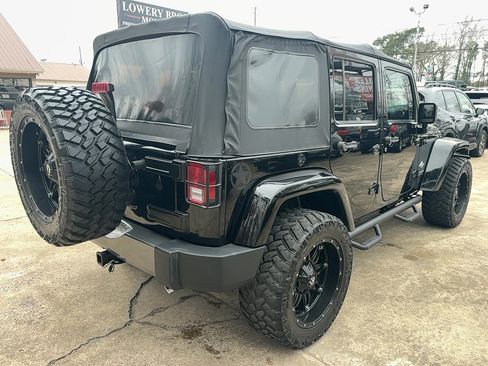 Used 2015 Jeep Wrangler Unlimited Sport image 5