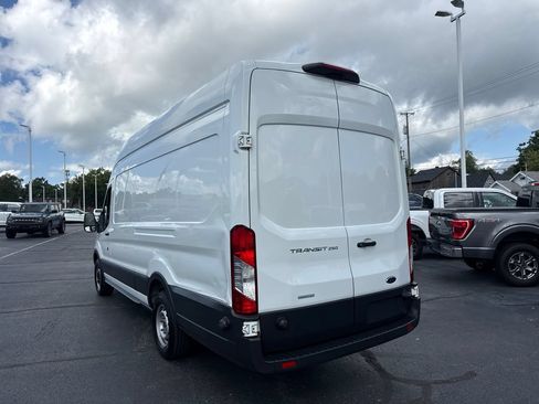 Used 2018 Ford Transit 250 148 High Roof Extended w/ Interior Upgrade Package RWD image 9