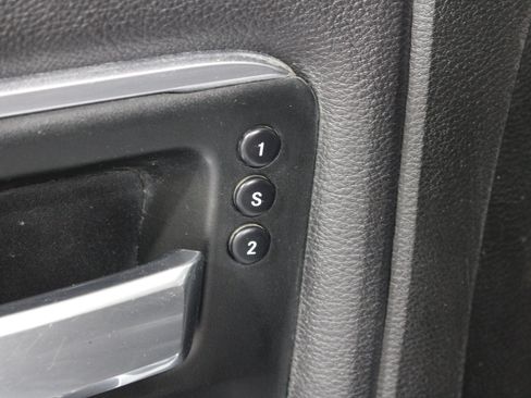 Used 2019 RAM 2500 Laramie AWD/4WD image 8