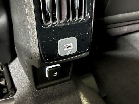 New 2026 Jeep Compass Limited w/ Sun, Sound & Navigation Group image 17