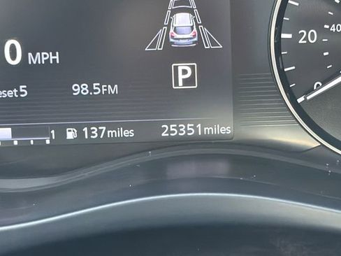 Used 2021 Nissan Kicks SV FWD image 19