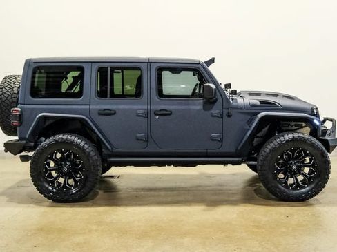 Used 2020 Jeep Wrangler Unlimited Rubicon AWD/4WD image 35