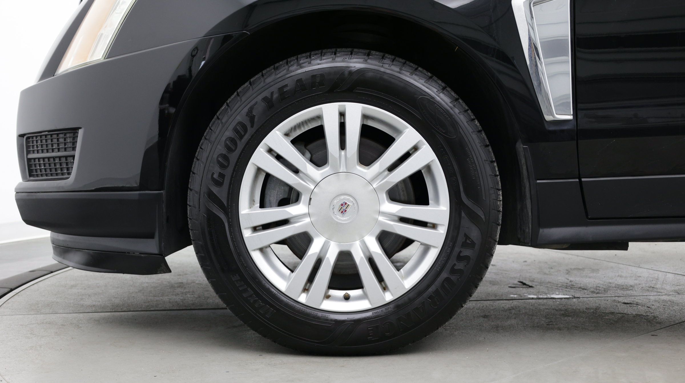 Used 2016 Cadillac SRX FWD image 8