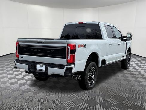 Used 2025 Ford F350 Platinum w/ FX4 Off-Road Package AWD/4WD image 6