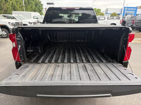 Used 2019 Chevrolet Silverado 1500 Custom Trail Boss w/ Custom Convenience Package image 29