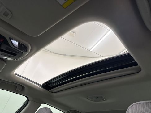 Used 2023 Subaru Legacy Premium image 23