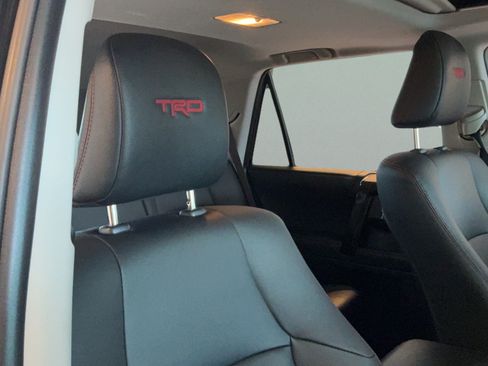 Certified 2023 Toyota 4Runner TRD Off-Road Premium w/ Off Road Premium Plus Package AWD/4WD image 41