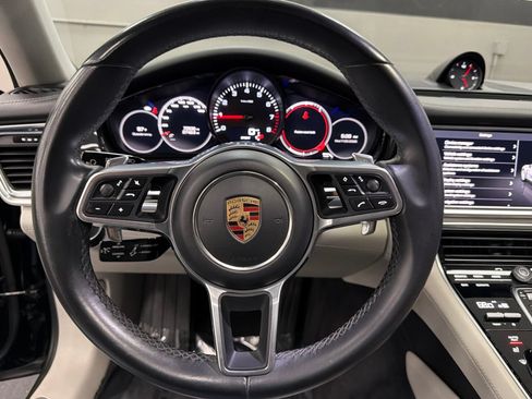 Used 2019 Porsche Panamera 4 AWD/4WD image 30