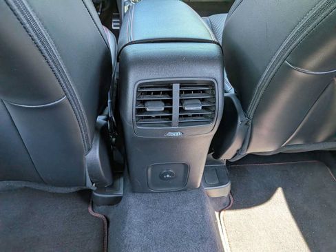 Used 2023 Ford Escape ST-Line AWD/4WD image 18