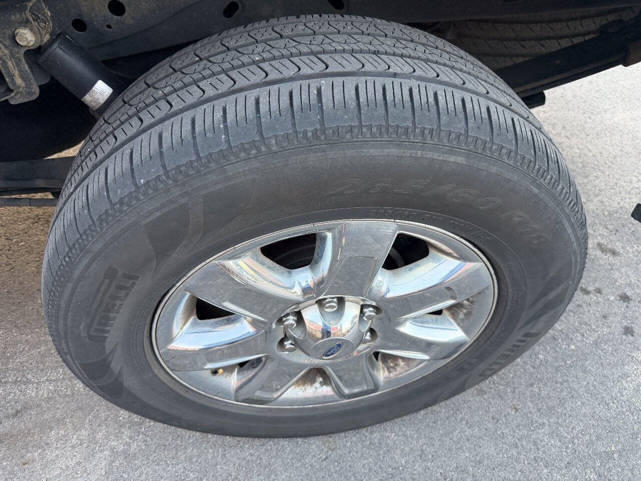 Used 2013 Ford F150 XLT w/ XLT Chrome Pkg RWD image 5