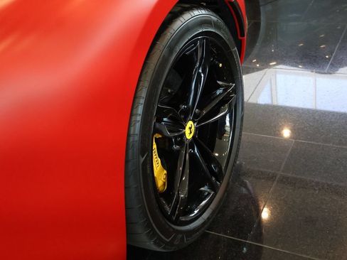 Used 2024 Ferrari 296 GTS RWD image 45