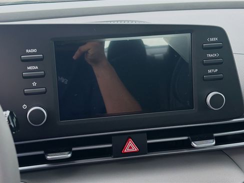 New 2026 Hyundai Elantra Sport FWD image 10