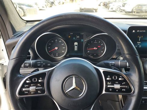 Used 2020 Mercedes-Benz GLC 300 image 17