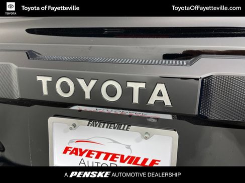Certified 2025 Toyota 4Runner Limited AWD/4WD image 21