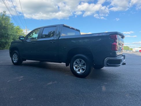 Used 2025 Chevrolet Silverado 1500 LT AWD/4WD image 11