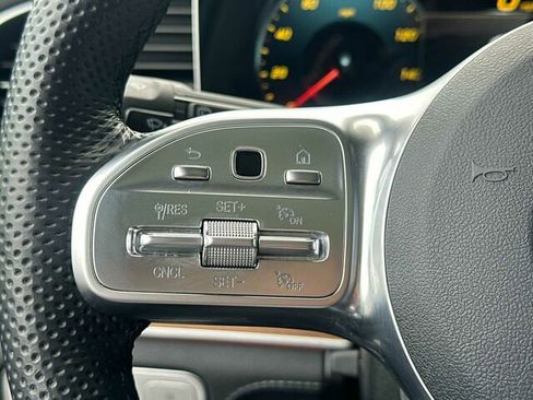 Used 2023 Mercedes-Benz GLS 450 4MATIC image 32