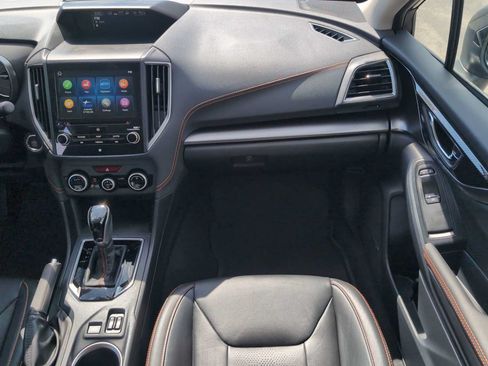 Used 2020 Subaru Crosstrek 2.0i Limited w/ Moonroof Package w/Navigation AWD/4WD image 31