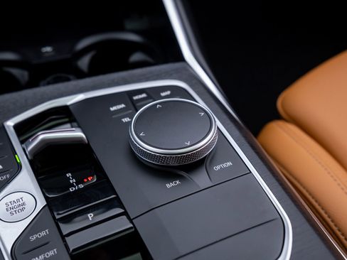 New 2026 BMW 330i xDrive Sedan w/ M Sport Package image 27