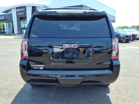 Used 2015 GMC Yukon SLT w/ HD Trailering Package AWD/4WD image 4