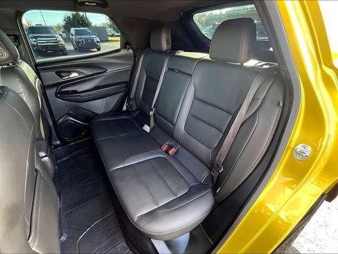 Used 2023 Chevrolet TrailBlazer ACTIV w/ Sun and Liftgate Package FWD image 22