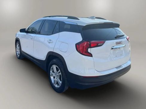 Used 2018 GMC Terrain SLE w/ Driver Convenience Package FWD image 5