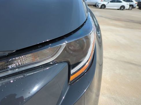 Used 2024 Toyota Corolla LE image 9