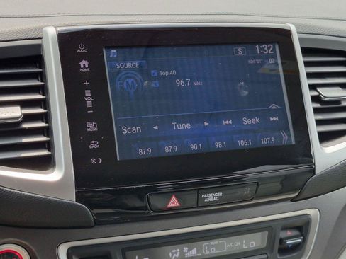 Used 2017 Honda Pilot EX-L image 23