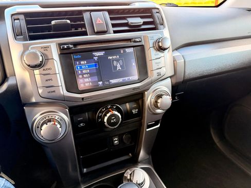 Used 2015 Toyota 4Runner 4WD image 13