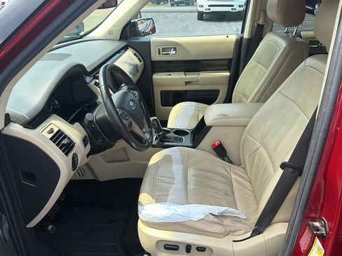 Used 2014 Ford Flex SEL w/ Equipment Group 202A FWD image 9