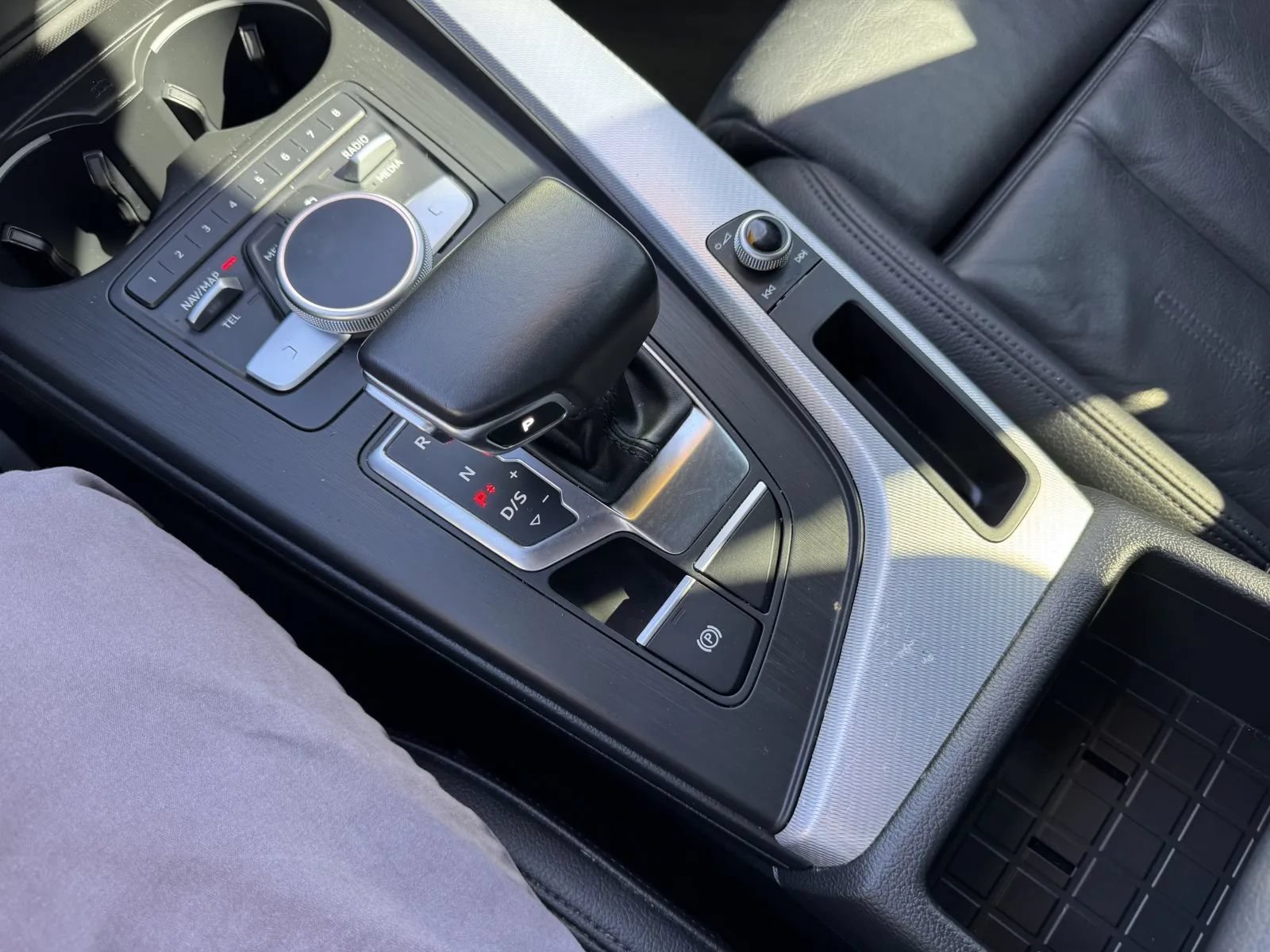 Used 2018 Audi A4 2.0T Premium Plus w/ Premium Plus Package AWD/4WD image 26