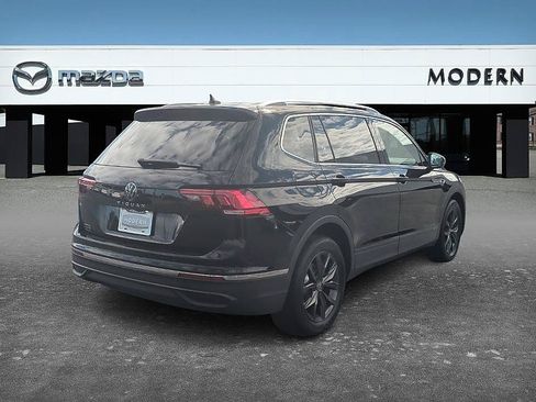 Used 2023 Volkswagen Tiguan SE FWD image 5