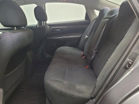 Used 2015 Nissan Altima 2.5 S w/ Sport Value Package FWD image 18
