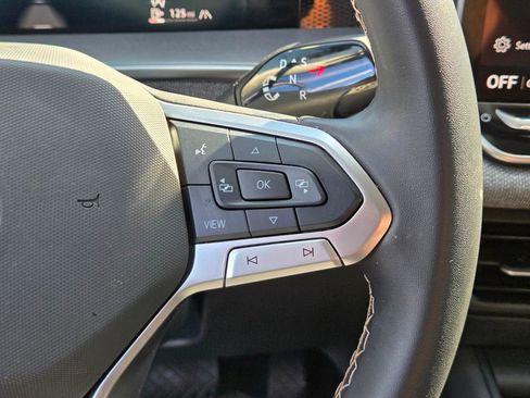 Certified 2025 Volkswagen Tiguan S image 18