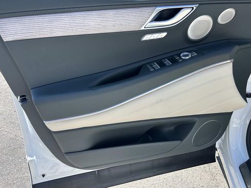 New 2027 Genesis GV80 3.5T Prestige AWD/4WD image 17