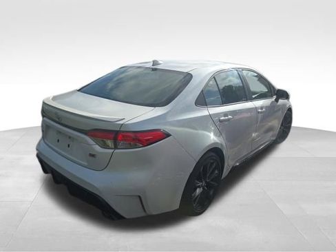 Used 2025 Toyota Corolla SE FWD image 5