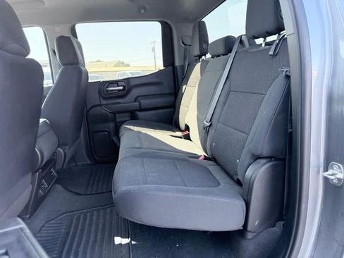 Used 2020 Chevrolet Silverado 1500 Custom w/ Infotainment Package RWD image 12