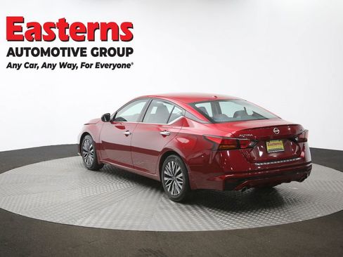 Used 2023 Nissan Altima 2.5 SV w/ SV Premium Package image 65