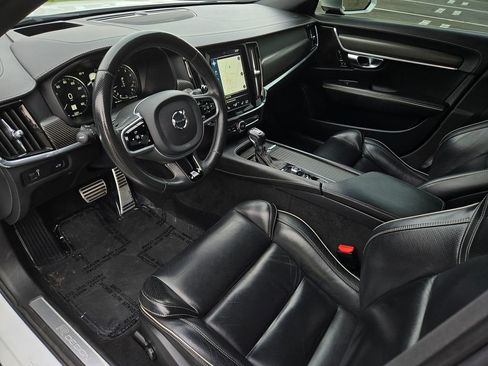Used 2019 Volvo V90 T5 R-Design w/ Advanced Package FWD image 9