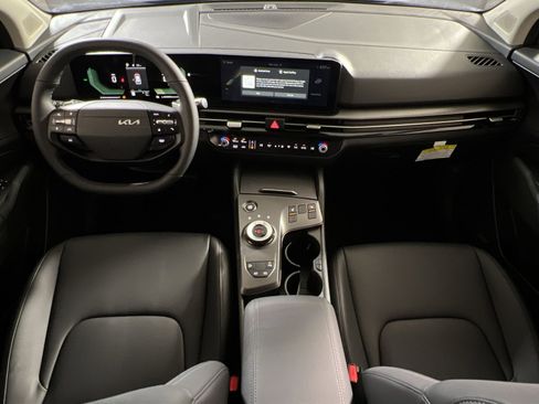 New 2026 Kia Sportage EX image 21