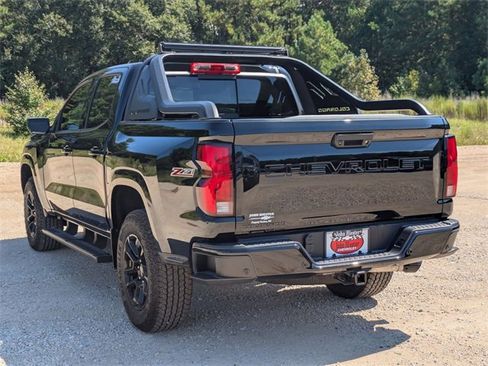 New 2025 Chevrolet Colorado Z71 w/ Midnight Edition image 4