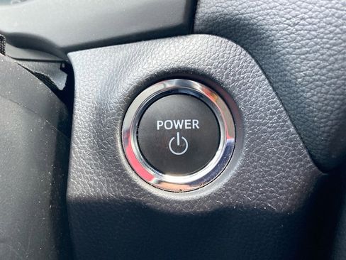 Certified 2025 Toyota RAV4 XLE image 21